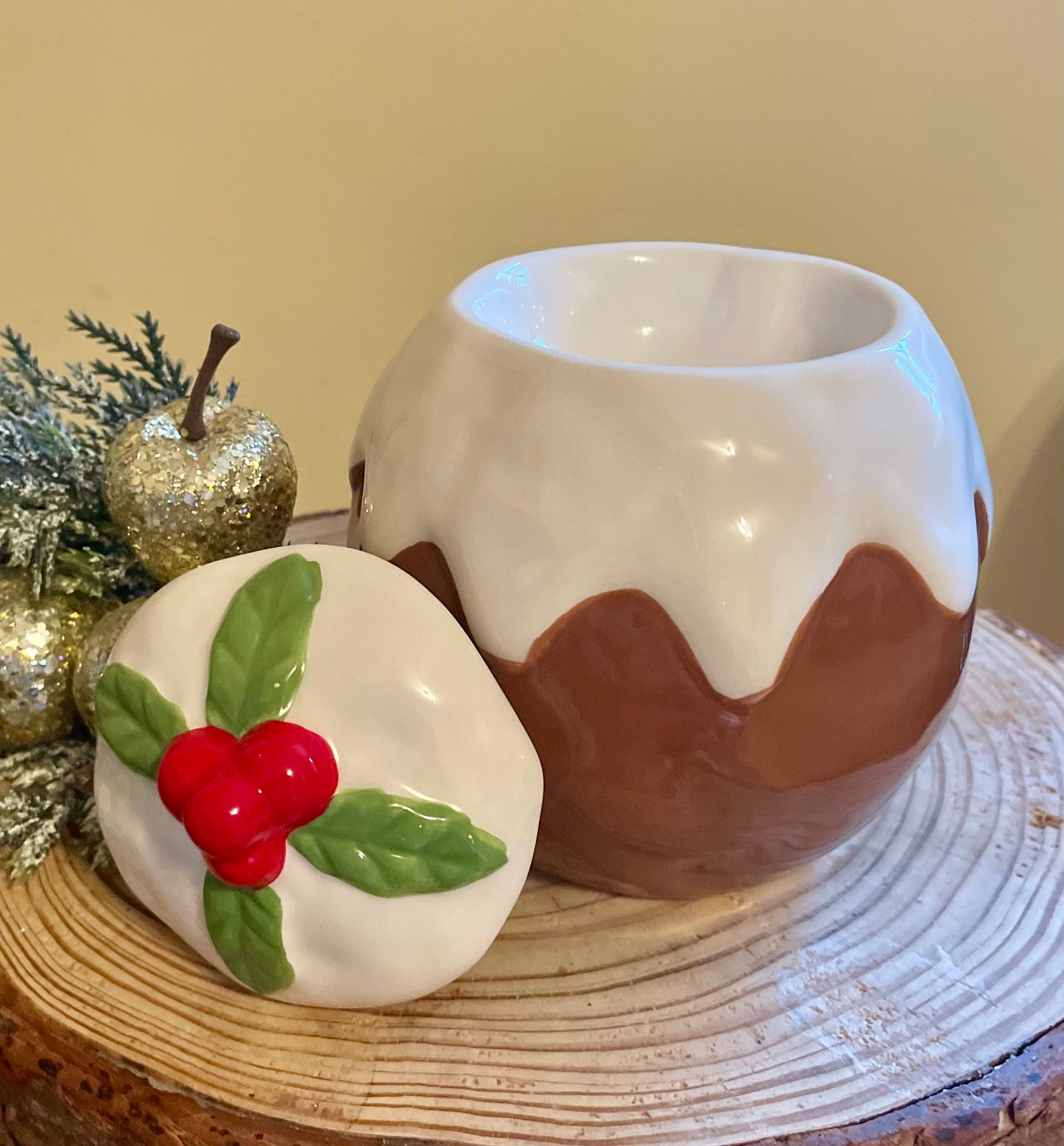 Christmas Pud Tealight Wax Melter