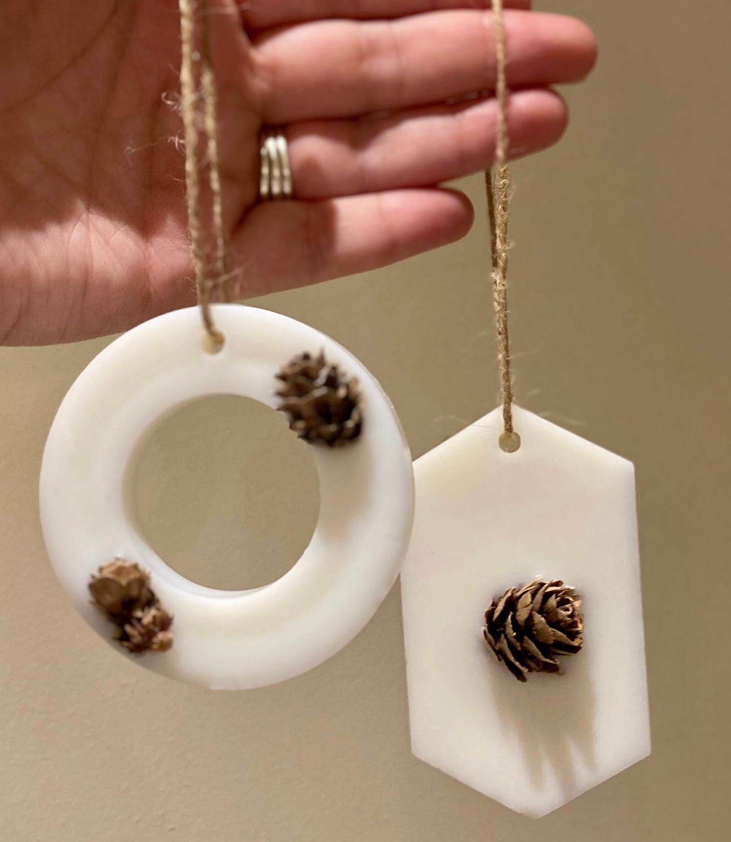 Scented Christmas Tree Wax Melt Hanging Bauble